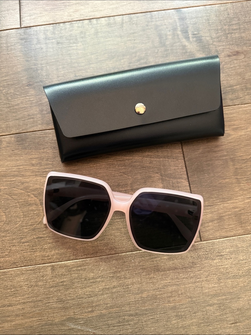 Square Oversized Sunglasses – Like New
